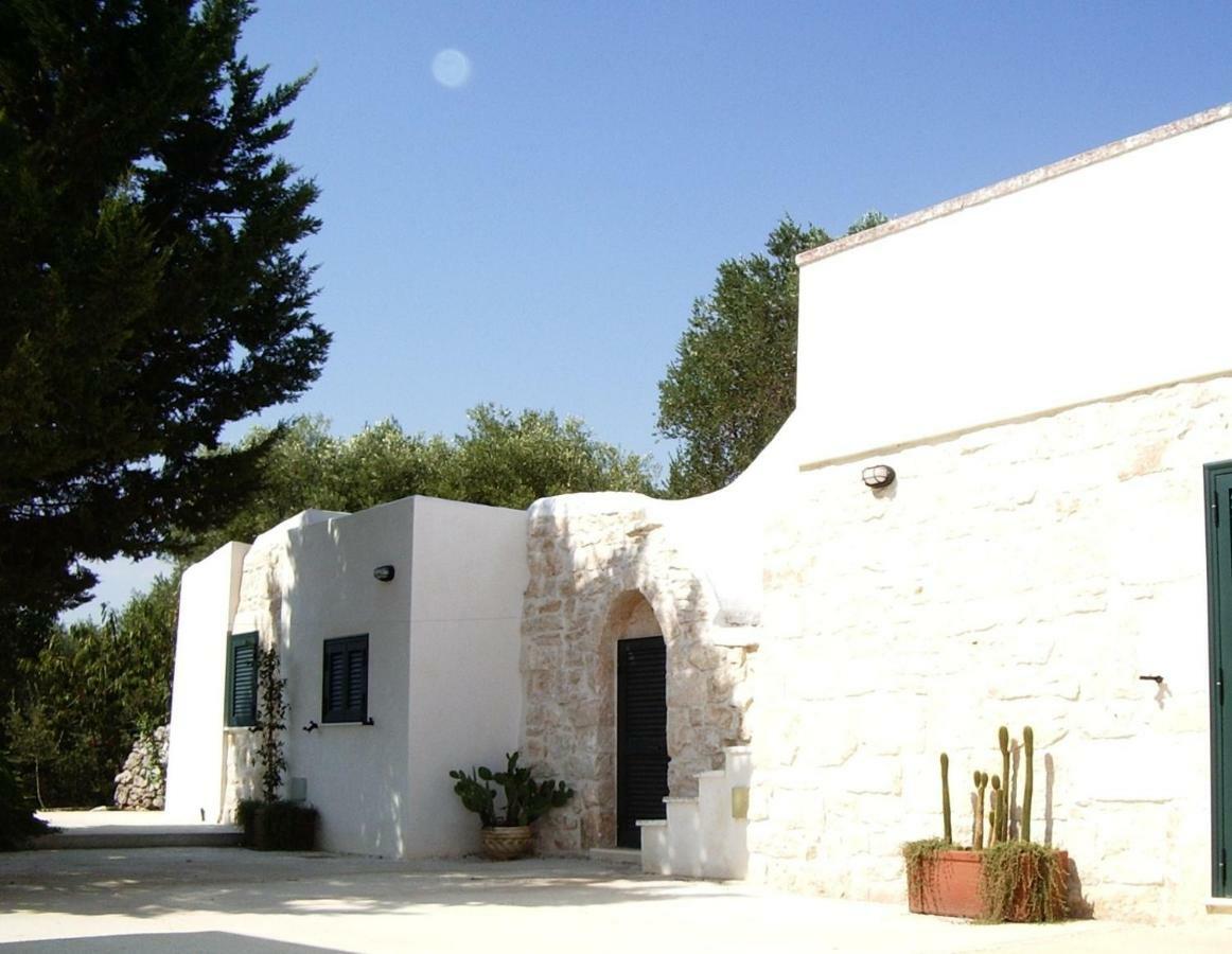 Il Giardino Di Viola Acomodação com café da manhã Ceglie Messapica Exterior foto